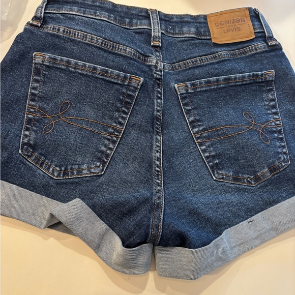 Denizen from Levi's Dark Blue Jean Shorts - Picture 4 of 6